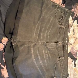 Ashy black boyfriend shorts